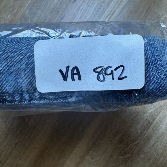 Diesel Jeans Men 31x34 Kander Slim Taper Leg Italy Ripped Zip Back Pockets 008TA - Picture 13 of 13